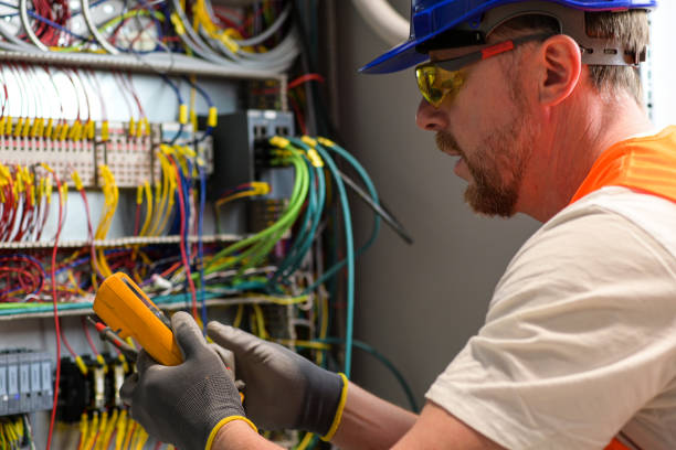 Best Local Electrician Companies  in Pine Level, NC